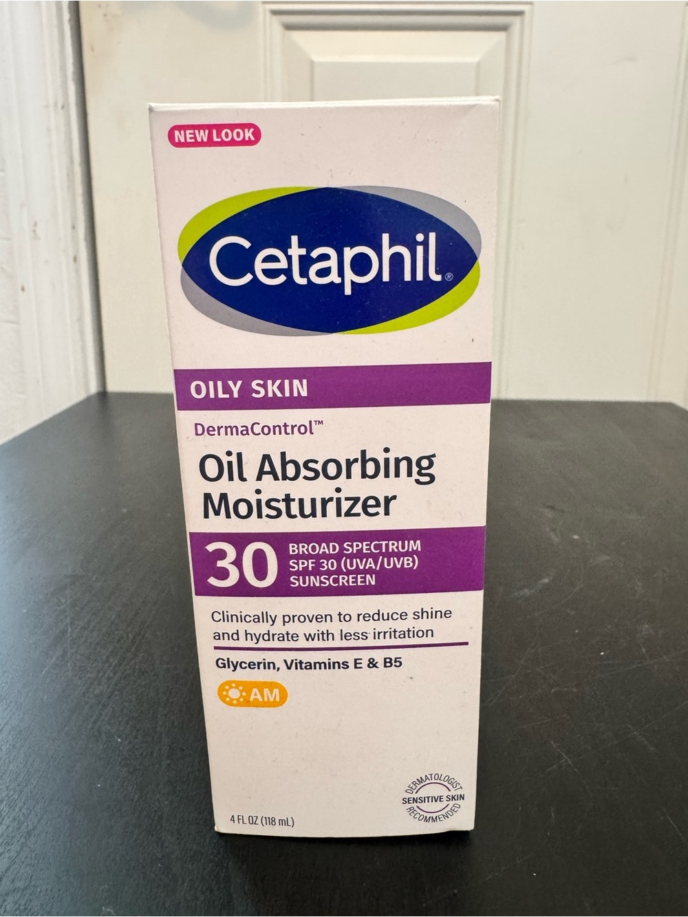Cetaphil Derma Control Oil Absorbing Moisturizer For Oily Skin SPF 30 4oz NEW